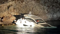 Bodrum’dan giden Motoryat Yunan adasındaki kayalıklara çarptı