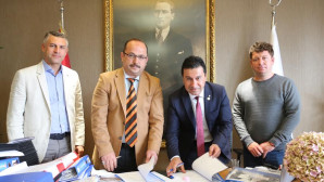 BODRUM’DA YAŞIYORUM YELKENLE TANIŞIYORUM