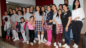 Düğerek ingilizce öğreniyor