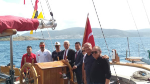BODRUM STS OKUL GEMİSİ BODRUM LİMANINDAN SAMSUN’A YELKEN AÇTI…
