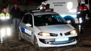 BAR ÇALIŞANLARINA SİLAHLI SALDIRI