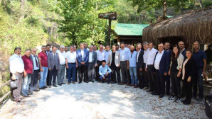 Kadem Mete: “Arıcıların Sorunlarını Bakanımıza İlettim”