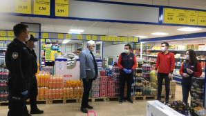 Menteşe Kaymakamından Marketçilere Teşekkür