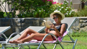 Eski manken ve sunucu Özlem Yıldız  Bodrum’da