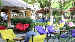 İŞ YERLERİNİN ÇALIŞMA SAATLERİ DEĞİŞTİRİLDİ