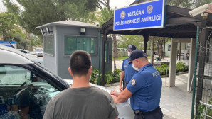 Maske Takmayan 3 Kişiye 2.700 T.L.