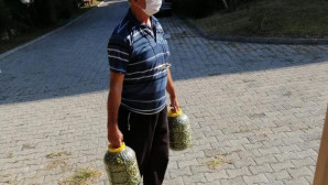 HUZUR EVİNDE SALAMURA YAPTILAR