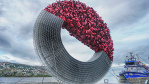 NAR TUGAN, KARANLIKTAN AYDINLIĞA