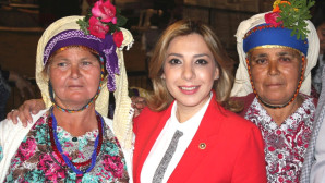 KADIN MİLLETVEKİLİNDEN KADINLAR GÜNÜ MESAJI