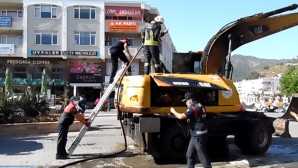 MARMARİS’TE FACİADAN DÖNÜLDÜ!