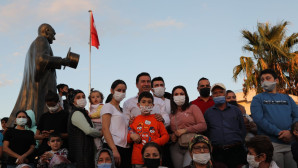 BELEDİYEDEN MUMCULAR’DA HALK KONSERİ