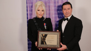 AJDA PEKKAN BODRUM’UN KÜLTÜR SANAT ELÇİSİ OLDU