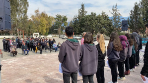 18 Martı coşkuyla kutladılar