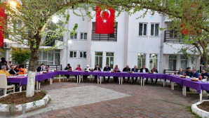 Vali Orhan Tavlı, Huzurevi Sakinleriyle