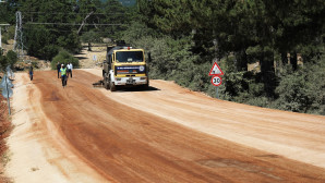 Büyükşehirden yeni model asfaltlama