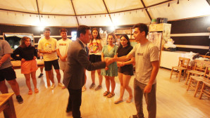 BAŞKAN ARAS, ÖĞRENCİLERLE BİR ARAYA GELDİ