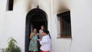 BELEDİYE EKİPLERİ YANGINZEDELERİN YANINDA