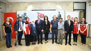 Gaziler Onuruna Yemek