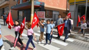 “Yayalara öncelik duruşu, hayata saygı duruşu”