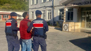 8 YIL HAPİS CEZASINDAN ARANIYORDU.