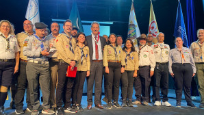 Engelsİzciler Projesi’ne teşekkür plaketi