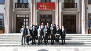 Muğla Ticaret ve Sanayi Odasının Yeni Yönetimi Vali Orhan Tavlı’yı ziyaret etti