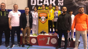 ŞAMPİYON KARATECİLER