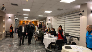 Marmaris’te depremzedelere yönelik çalışmalar değerlendirildi