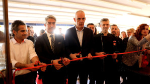 ANTEPLİ EMİN EMMİ’NİN RAMAZAN GELİRİ DEPREMZEDELERE