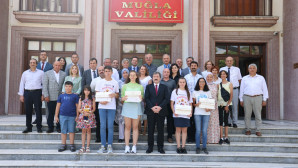 Muğla’nın LGS Şampiyonları Ödüllendirildi