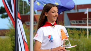 Hem Dünya hem Avrupa Şampiyonu