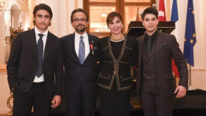 Ali Sabancı ve Vuslat Doğan Sabancı kaza geçirdi