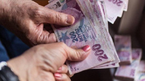 SSK ve Bağ-Kur emeklileri maaşlarına zam oranı yüzde 49.25’e yükseltildi.