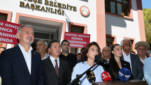 Muğla Halkı Gonca Başkana Sahip Çıktı