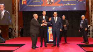 Muğla Valisi  Dr. İdris Akbıyık yılın Valisi seçildi
