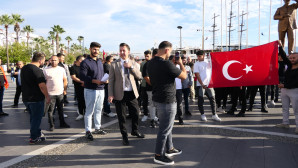 Marmaris kapalı çarşı esnafı açık çarşıya karşı