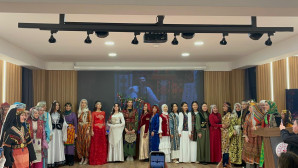 Türk Dünyası Kızları  Bursa’da Türkistan Akademi Kampında Buluştu