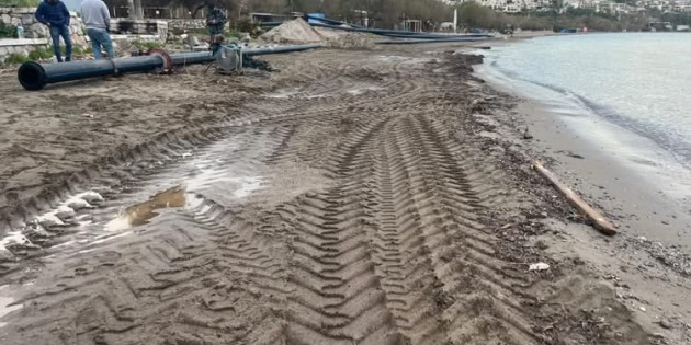 Mavi Bayraklı Camel Beach Koyunda Denize Atık Su Hattı mı Döşeniyor?