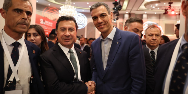 Başkan Aras, Demokrasi Zirvesi İçin Barselona’da