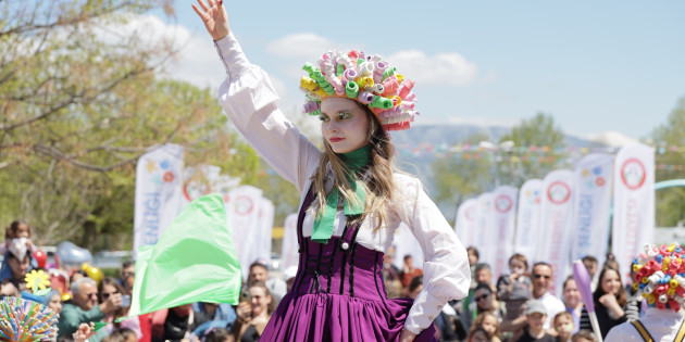 Menteşe’de Uluslararası Çocuk Şenliği Başladı