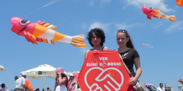 Bodrum Uçurtma Festivali, 21 yıldır Engelleri Gökyüzünde Kaldırıyor