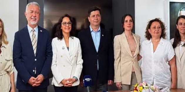 Menteşe Belediye Başkanı Gonca Köksal Aras Yeni Parti’ye geçti