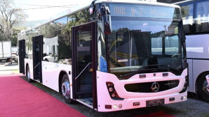 8 Yoğun bakım yatağı olan mobil otobüs klinik Bodrum’da üretildi