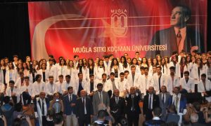 MSKÜ Tıp Öğrencileri Beyaz Önlük Giydi