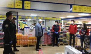 Menteşe Kaymakamından Marketçilere Teşekkür
