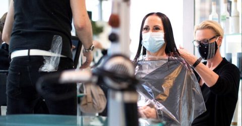 BERBER  VE KUAFÖRLERE YENİ YASAKLAR