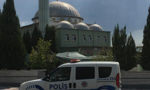 Yatağan İlçesindeki Camilerde  Kurallara Uyuluyor