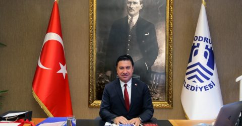 CHP MUĞLA BÜYÜKŞEHİR ADAYI BODRUM BELEDİYE BAŞKANI AHMET ARAS OLDU.