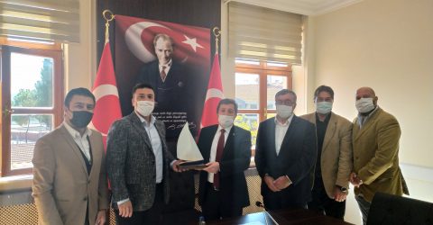 MUĞLA VALİSİNDEN GÜÇBİRLİĞİ NE DESTEK   