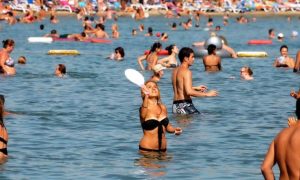 ‘İklim değişecek, aralık ayında denize gireceğiz,